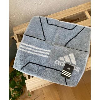 アディダス(adidas)の『新品』adidasアディダス　ミニタオル(タオル/バス用品)