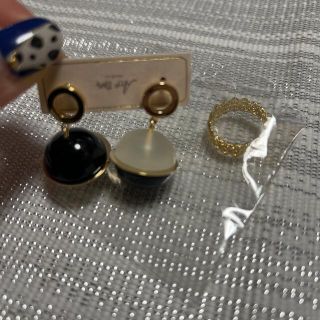 ピアスと指輪のセット(ピアス)