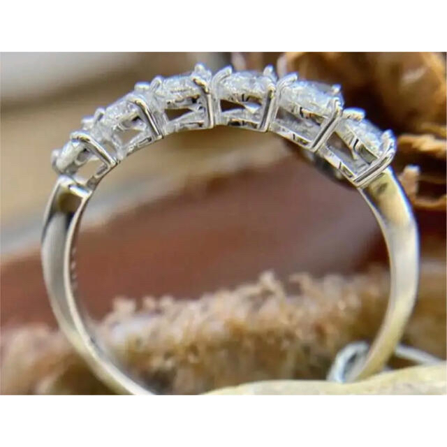 ぷっくりキュートなハートシェイプダイヤモンドエタニティリングK18WG レディースのアクセサリー(リング(指輪))の商品写真
