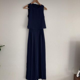 ザラ(ZARA)のXSサイズZARAオールインマキシワンピース 濃紺（卒業式入学式）(ロングワンピース/マキシワンピース)