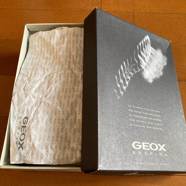 GEOX サンダルスニーカー　23.5 新品タグ、箱付 キッズ/ベビー/マタニティのキッズ靴/シューズ(15cm~)(サンダル)の商品写真