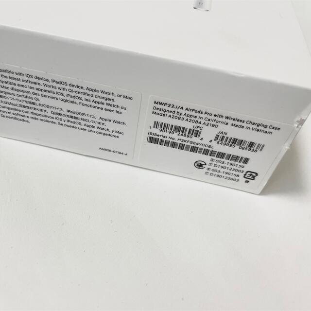 Apple(アップル)のAirPodspro ジャンク品 Apple スマホ/家電/カメラのオーディオ機器(ヘッドフォン/イヤフォン)の商品写真