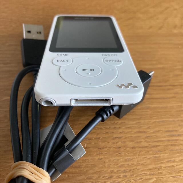 WALKMAN(ウォークマン)のSONY WALKMAN NW-S784 スマホ/家電/カメラのオーディオ機器(ポータブルプレーヤー)の商品写真