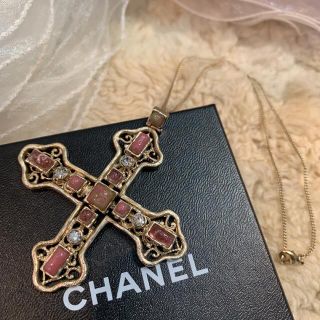 シャネル(CHANEL)の☆レア☆CHANEL シャネル カラーストーン付き クロスネックレス 08A(ネックレス)