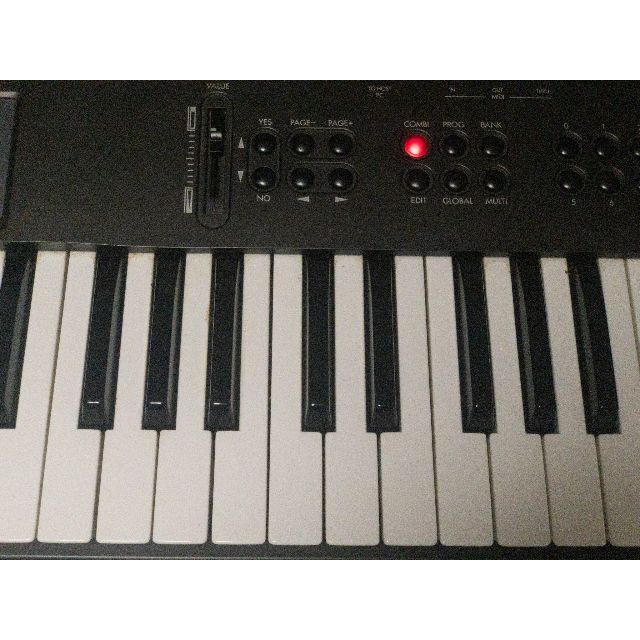 KORG(コルグ)の美品 KORG X5D シンセサイザー 状態良好 楽器の鍵盤楽器(キーボード/シンセサイザー)の商品写真