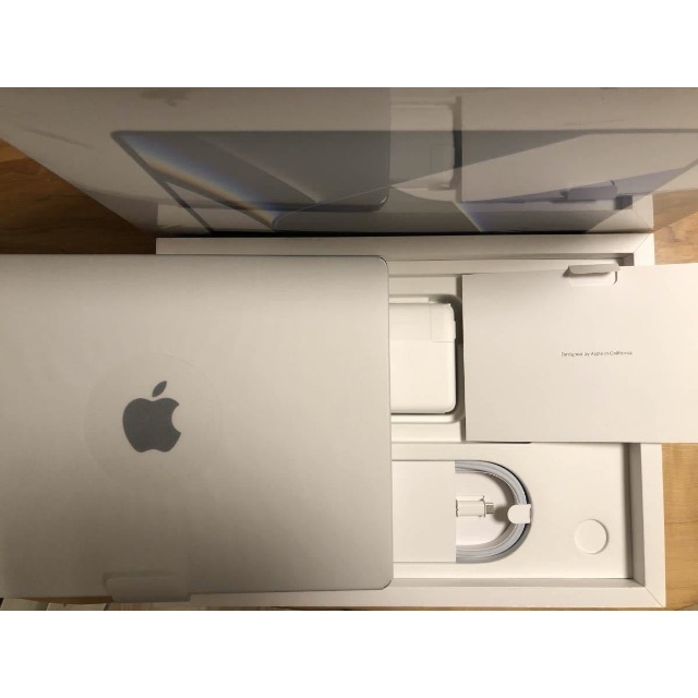 MacBook Pro 14インチM12021年グレイ