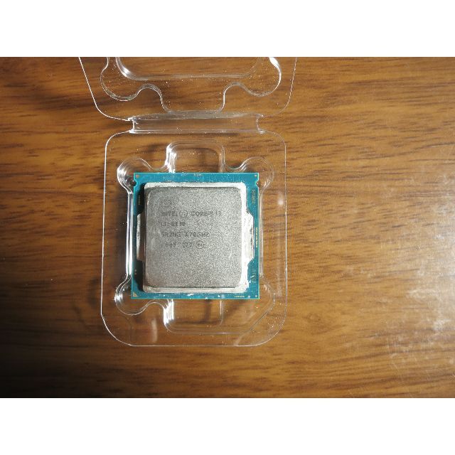 正常 core i3-6100　おまけで、ジャンク core i7-6700K