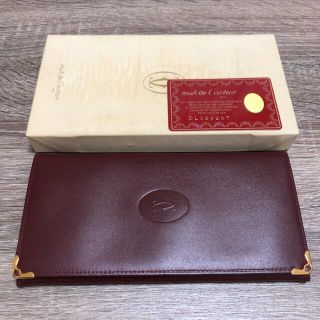 Cartier マスト 二つ折り財布の通販 200点以上 | フリマアプリ ラクマ