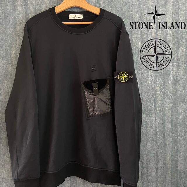 美品　STONE ISLAND ナイロン胸ポケット　スウェット　ネイビー