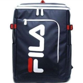 フィラ(FILA)の新品送料無料FILA(フィラ) シグナル スクエアリュック トリコ 30L(リュック/バックパック)