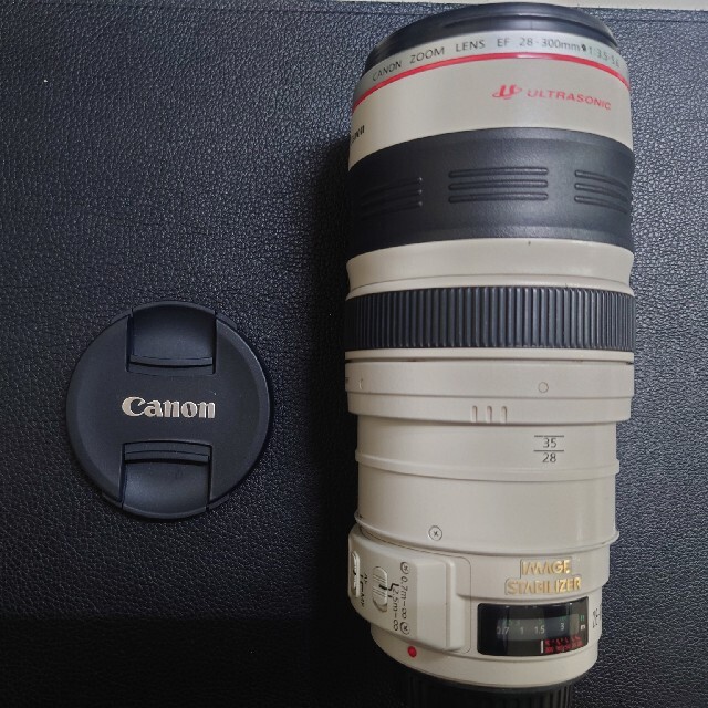 canon　EF28-300 f3.5-5.6 L IS USM