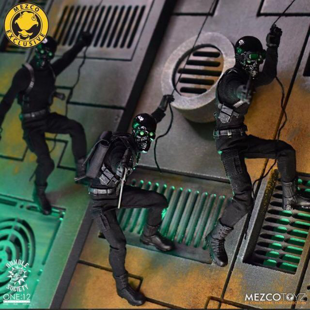 mezco one メズコ ワン black skulls ブラック スカル