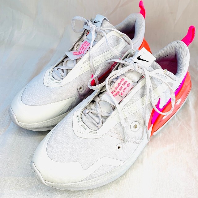 NIKE(ナイキ)のNIKE ナイキ　AIR MAX UP  エアマックスアップ レディースの靴/シューズ(スニーカー)の商品写真