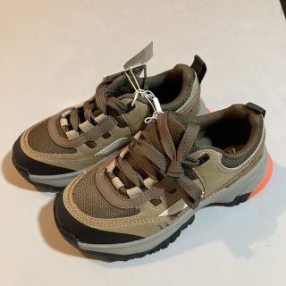 ザラキッズ(ZARA KIDS)のZARA kids ザラキッズ　テクニカルスニーカー　ブラウン系　18.5cm(スニーカー)