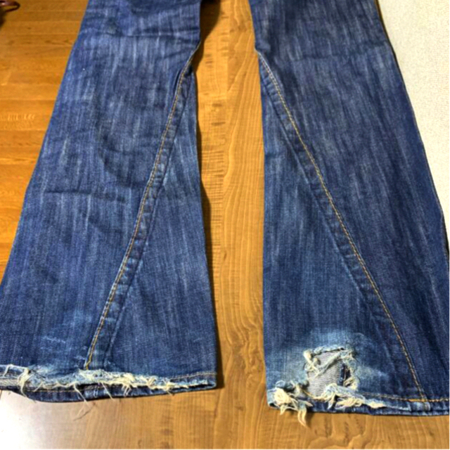 True Religion ????????USA製　希少【牛革ステッチ】ブーツカット 7