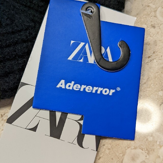 ZARA(ザラ)のZARA × ADER ERROR コラボ　ビーニー　ニット帽　アーダーエラー メンズの帽子(ニット帽/ビーニー)の商品写真