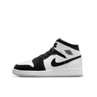 ナイキ(NIKE)のNike GS Air Jordan 1 Mid(スニーカー)