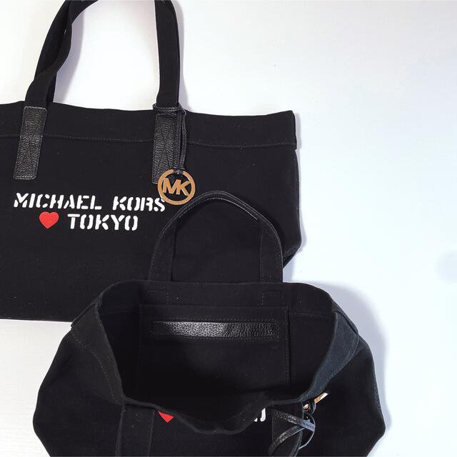 ートなバッ Michael Kors - ☆マイケル・コース 2ウェイバック☆お HOT; 【値下げ中】マイケルコース MKシグネチャー ハンドバッグ ショルダーバッグ ハンドバッグ