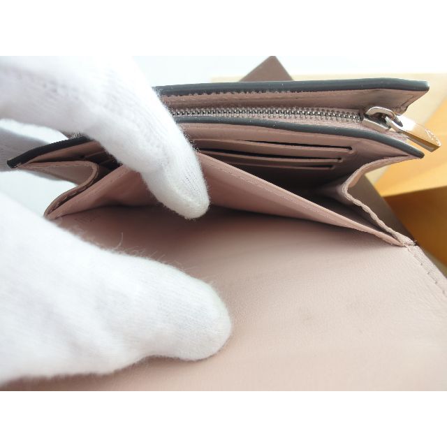 LOUIS VUITTON - 超美品☆希少☆ヴィトン マヒナ 【ポルトフォイユ・イリス 】長財布☆P09の通販 by こるく's shop|ルイ ヴィトンならラクマ LOUIS VUITTON - 超美品☆希少☆ヴィトン マヒナ 【ポルトフォイユ・イリス 】長財布☆P09の通販 by こるく's shop|ルイ ヴィトンならラクマ