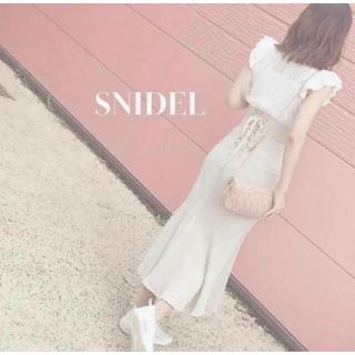 スナイデル(SNIDEL)のSNIDEL コットンリネンマーメイドスカート 美品(ロングスカート)