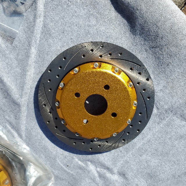 メーカー公式ショップ】 ☆新品未使用 ステッカー付☆ ゴールド メーカー公式ショップ】 ☆新品未使用 ステッカー付☆ ゴールド