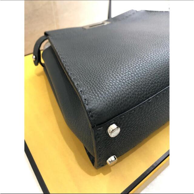 FENDI(フェンディ)のご専用　FENDI ピーカブー レディースのバッグ(ショルダーバッグ)の商品写真