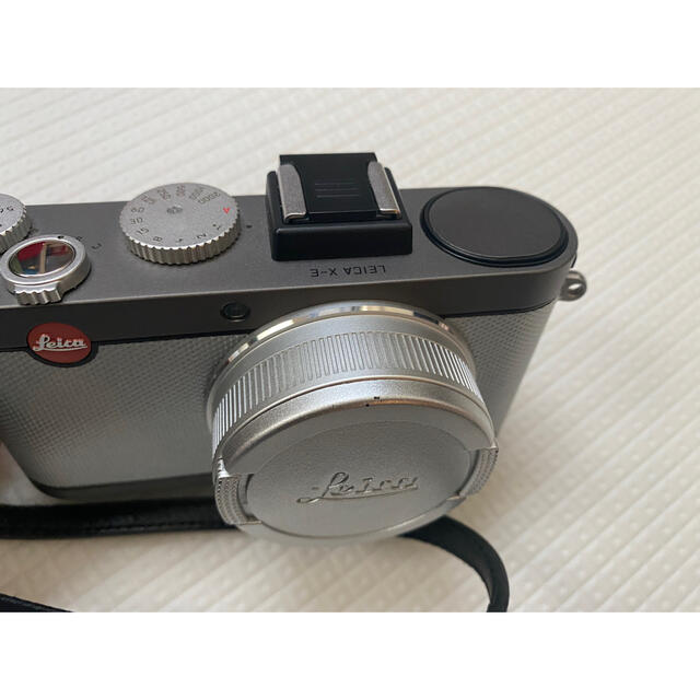 ほぼ未使用★LEICA デジタルカメラ★ケース付き