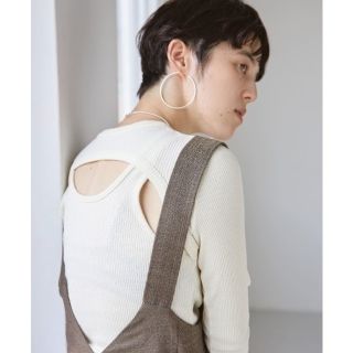 トゥデイフル(TODAYFUL)の【美品】完売TODAYFUL バックレイヤードリブトップス白 カットソー7分袖(シャツ/ブラウス(長袖/七分))