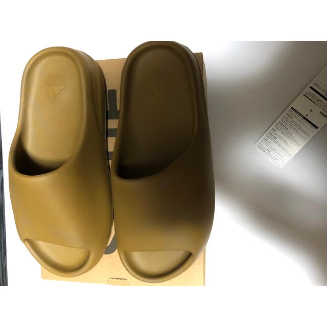 adidas(アディダス)のadidas YEEZY SLIDE OCHRE  27.5cm メンズの靴/シューズ(サンダル)の商品写真