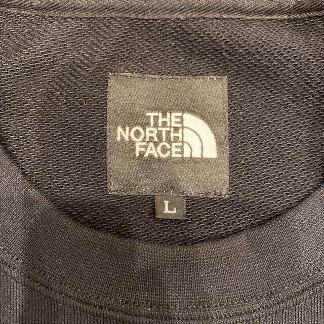 THE NORTH FACE(ザノースフェイス)の⭐︎ shoさん専用　THE NORTH FACE スクエアロゴクルー メンズのトップス(スウェット)の商品写真