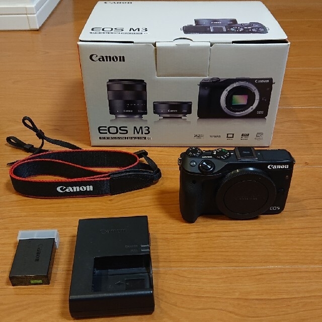 キヤノンCanon EOS M3 ボディ ブラック