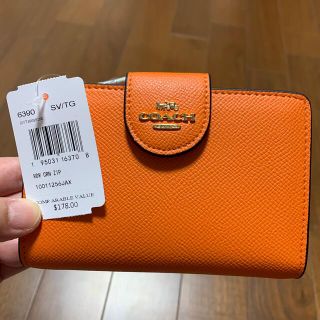 コーチ(COACH)のショップバック・箱付き　二つ折り財布　オレンジ×ワインレッド(財布)