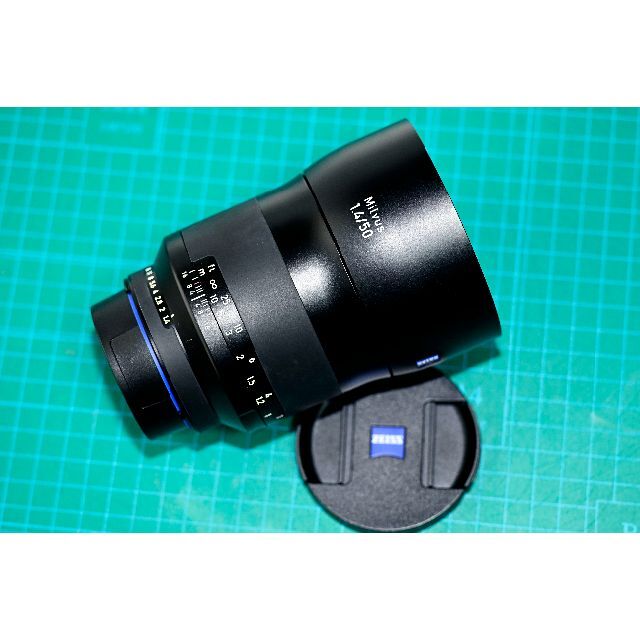 Carl Zeiss カールツァイス Milvus 50mm F1.4 ZF.２