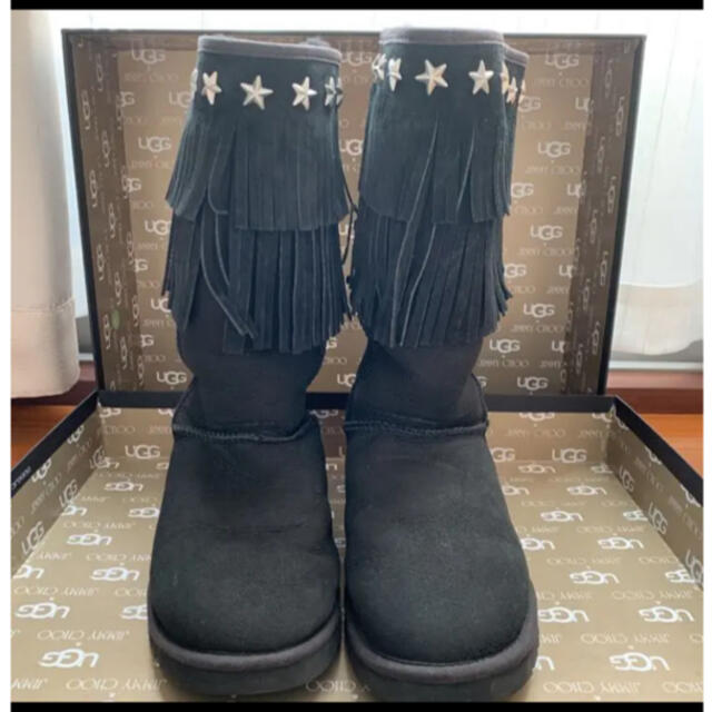 UGG(アグ)のUGG Jimmy Choo ジミーチュウ　コラボムートンブーツ レディースの靴/シューズ(ブーツ)の商品写真