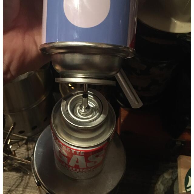 UNIFLAME(ユニフレーム)のCB缶からCB缶　ガス詰め替えアダプター スポーツ/アウトドアのアウトドア(ストーブ/コンロ)の商品写真