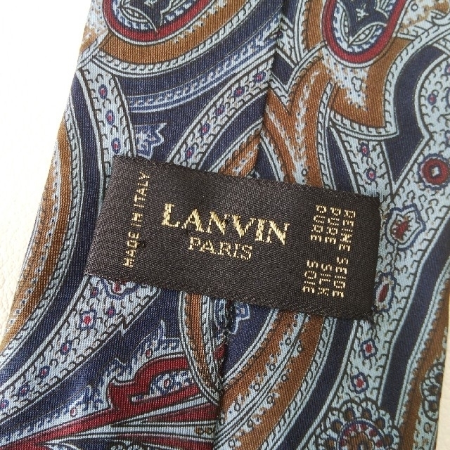 LANVIN(ランバン)の美品 LANVIN シルク 総柄 ネクタイ イタリア製 ハンドメイド メンズのファッション小物(ネクタイ)の商品写真