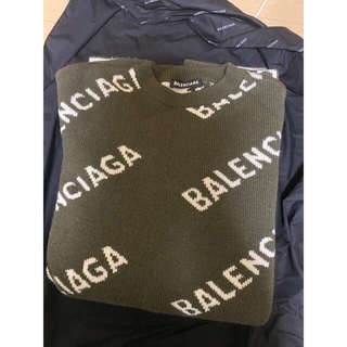 バレンシアガ セーターの通販 800点以上 | Balenciagaを買うならラクマ