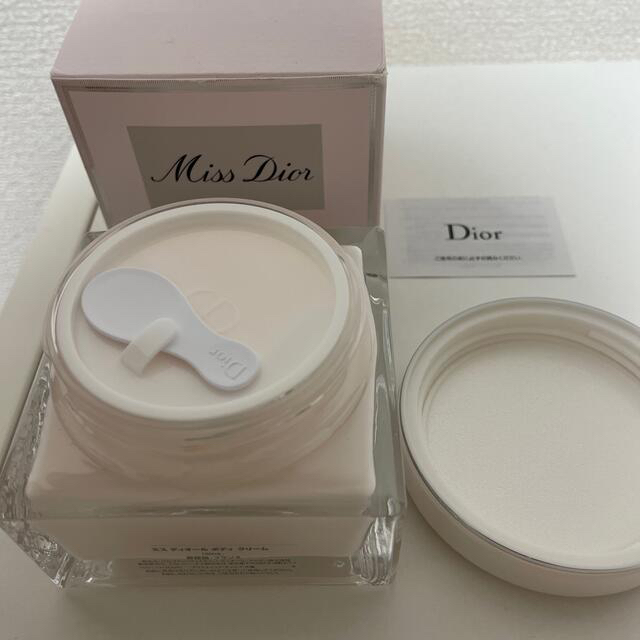 Christian Dior(クリスチャンディオール)のMiss Dior ボディクリーム コスメ/美容のボディケア(ボディクリーム)の商品写真