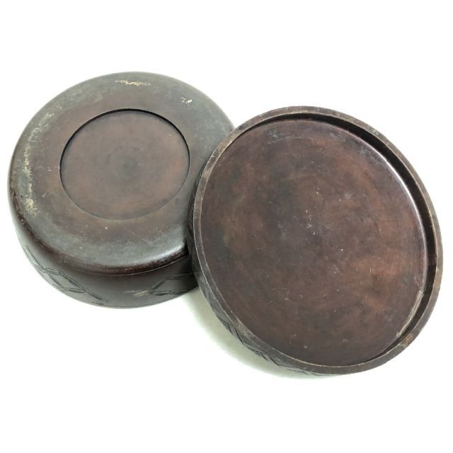 時代物 丸形お菓子箱 木製鹿彫刻堆漆器 茶道具 ウブ品 日本古玩