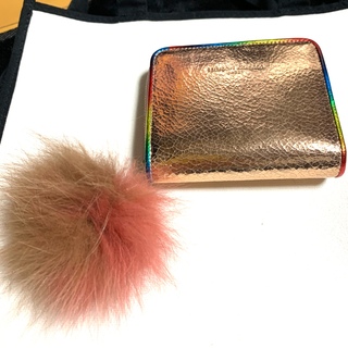 ツモリチサト(TSUMORI CHISATO)のツモリチサト　メタルクラッキング二つ折り財布　ピンク(財布)