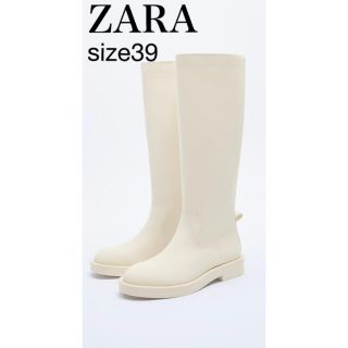 ザラ(ZARA)の期間限定値下げ！ 新品未使用タグ付き　ZARA ラバーブーツ　サイズ39(ブーツ)