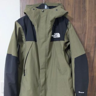 ﾏｳﾝﾃﾝｼﾞｬｹｯﾄ ﾉｰｽﾌｪｲｽ  North Face NP61800(マウンテンパーカー)