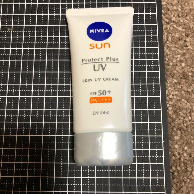 ニベア(ニベア)のNIVEA sunプロテクトプラス スキンuvクリーム　日焼け止め コスメ/美容のボディケア(日焼け止め/サンオイル)の商品写真