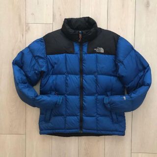 ザノースフェイス(THE NORTH FACE)のノースフェイス800フィルブルーブラック青黒ローツェダウンジャケット(ダウンジャケット)