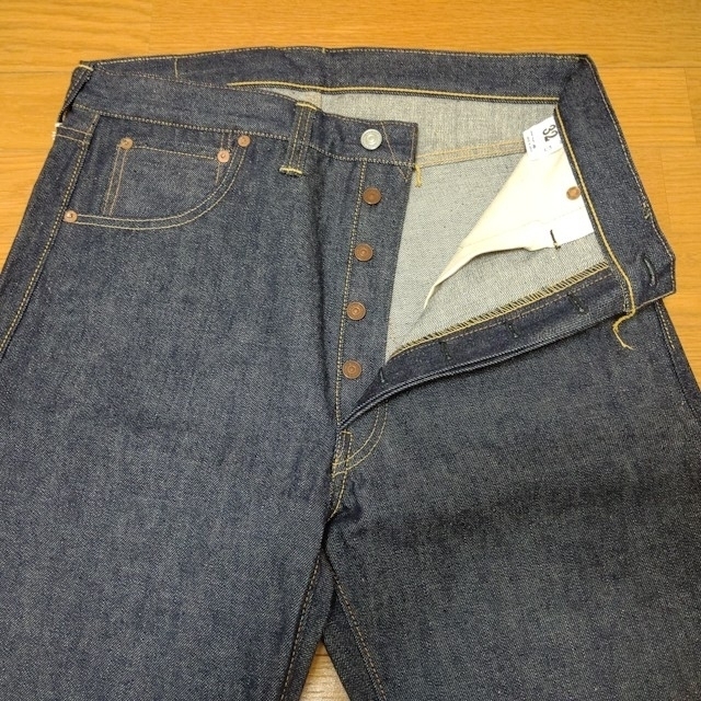 WAREHOUSE(ウエアハウス)の直営店限定仕様 Lot 1001XX(1000XX) 銅メッキボタン W32 メンズのパンツ(デニム/ジーンズ)の商品写真