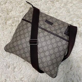 グッチ(Gucci)の【大容量】GUCCI GG柄 ショルダーバッグ 斜め掛け クロスボディ(ショルダーバッグ)