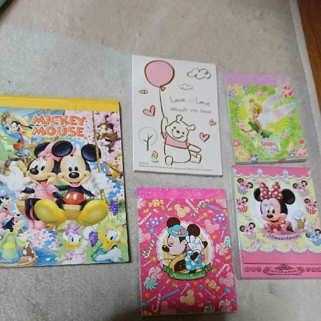 Disney ディズニー メモ帳まとめ売りの通販 By Natsu Shop ディズニーならラクマ