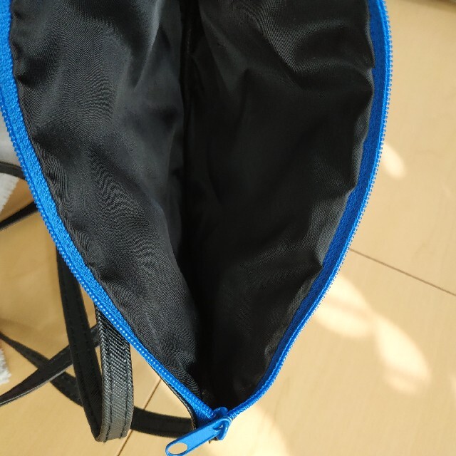 ミッフィー ミニショルダー スマホバッグ レディースのバッグ(ショルダーバッグ)の商品写真