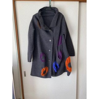 Sensounico - センソユニコ 慈雨 変形 ロングコートドット柄 リバー Sensounico - センソユニコ 慈雨 変形 ロングコートドット柄 リバー