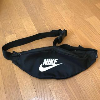 ナイキ(NIKE)のNIKE ウエストポーチ ともみ様専用(ボディバッグ/ウエストポーチ)